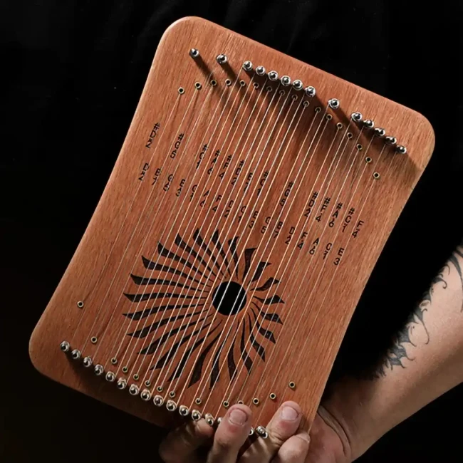 Hluru Kalyre 31 strings Sandalwood