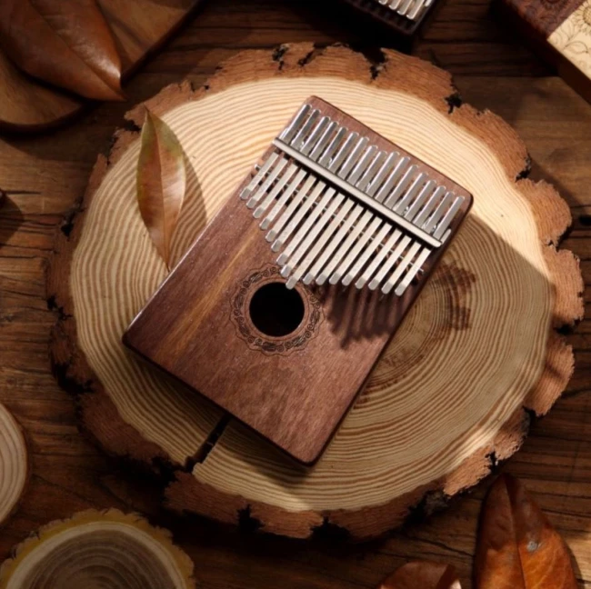 Hluru KG17 Walnut (17 нот, горіх) Hluru KG17 Walnut (17 нот, горіх)