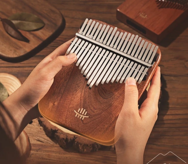 Hluru KY21 Sandalwood