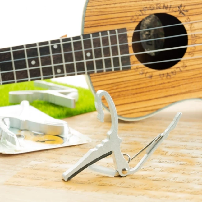 Каподастр для класичної гітари Dedo MA-11 Silver