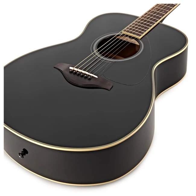 Акустична гітара Yamaha FS820 (Black)