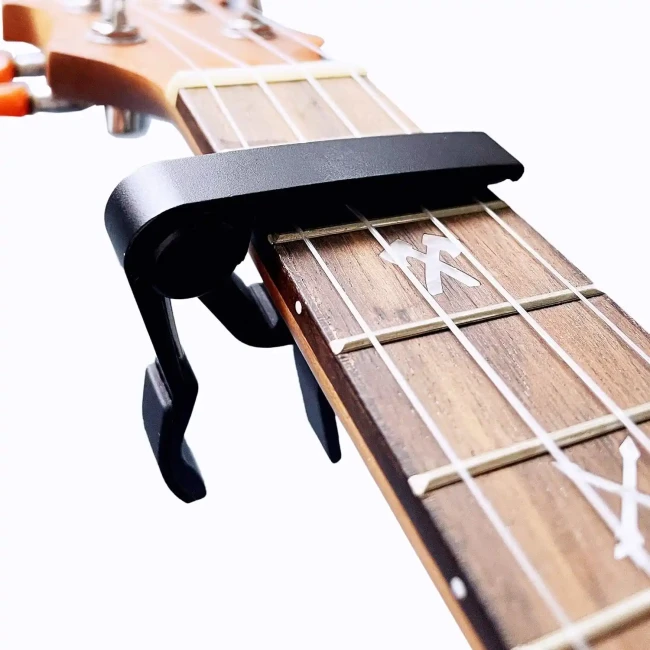 Ukulele Metall Capo Overtone